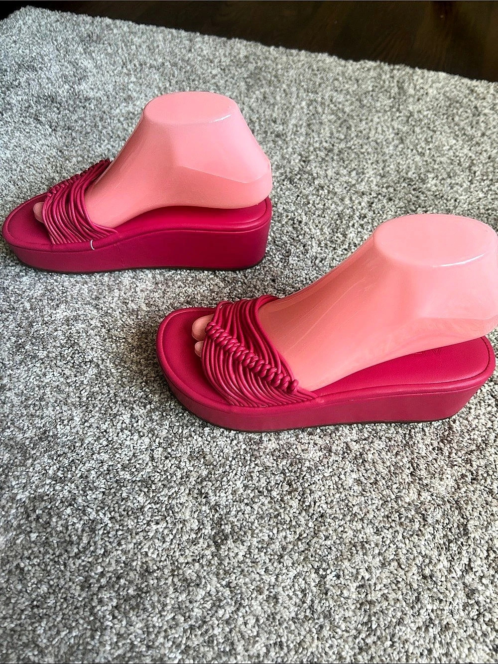 Aerosoles Dallas Pink Wedge Sandals US 7 New